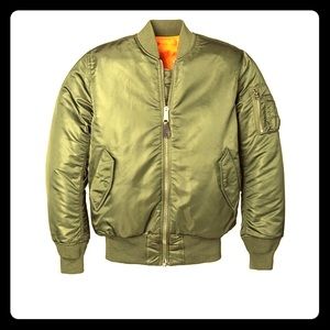 Women’s green bomber jacket